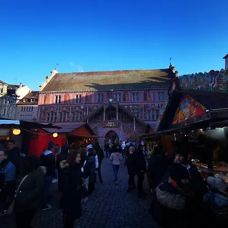 Art & Luxury Bedroom At The Heart Historical Center * Mulhouse